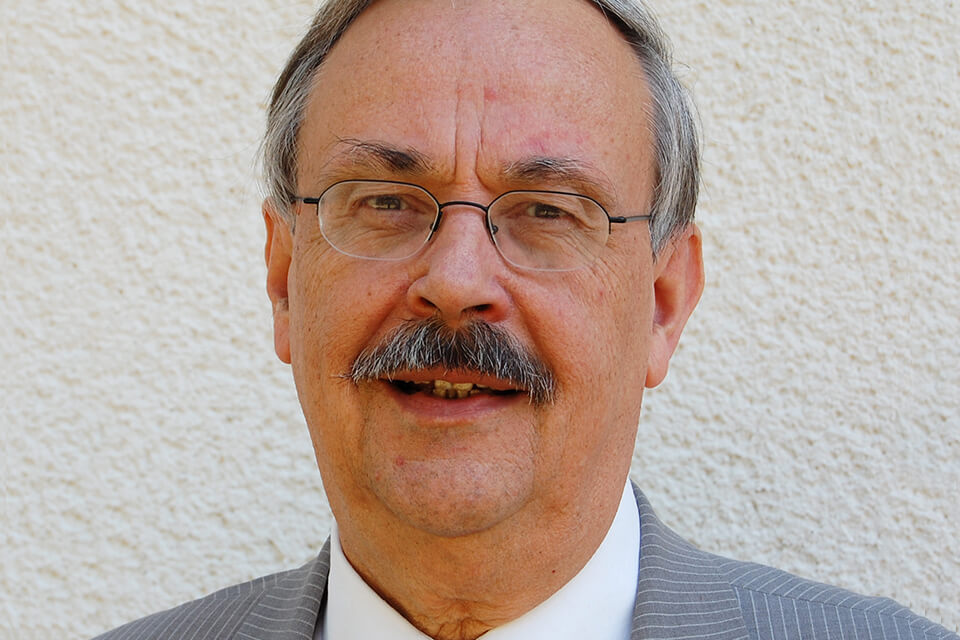 Dr. Dr. h. c. Hüffmeier, UEK